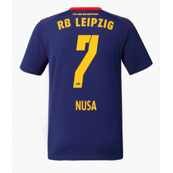 Billige Fotballdrakt RB Leipzig Antonio Nusa #7 Replika Bortedrakt 2025-26 Kortermet